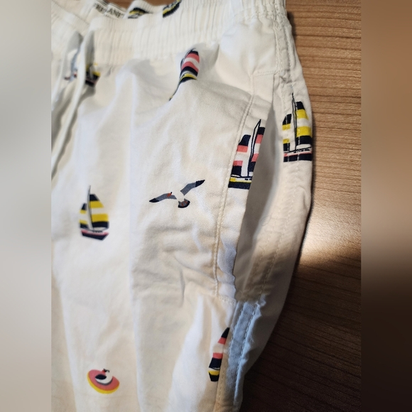 Free Planet cotton shorts - Picture 2 of 8